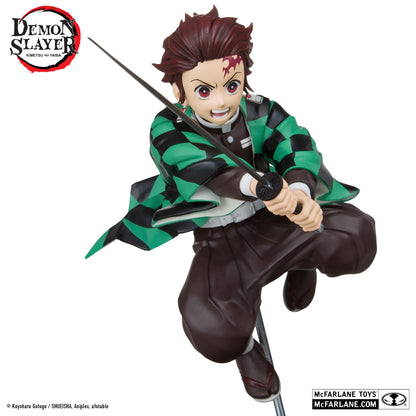 McFarlane Toys: Demon Slayer: Kimetsu no Yaiba - Tanjiro Kamado - 12IN Posed Figure