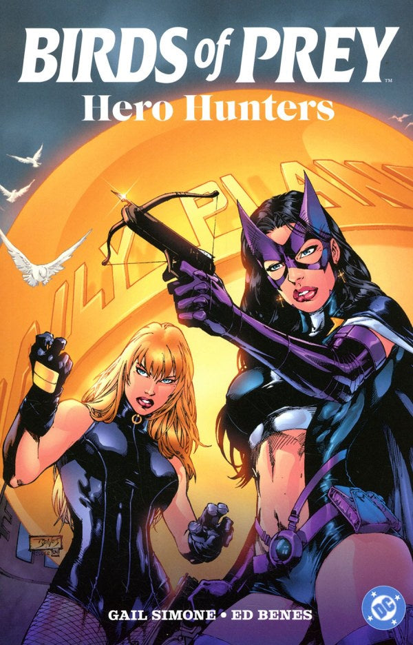 Comic book cover featuring two female superheroes with a moon and birds in the background, titled 'Birds of Prey: Hero Hunters'.