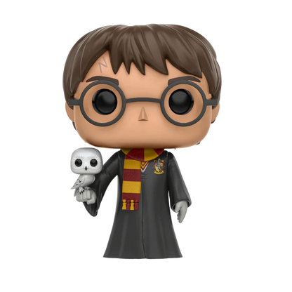 Harry Potter is holding his beloved pet owl, Hedwig, for their Pop! Vinyl. Add the duo to your Harry Potter collection. Vinyl figure is approximately 9.5 cm tall.