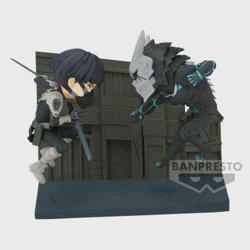 A figurine set featuring a human character with a sword in a defensive pose and a monster character, both detailed and painted in shades of black and gray, set against a simple gray backdrop.