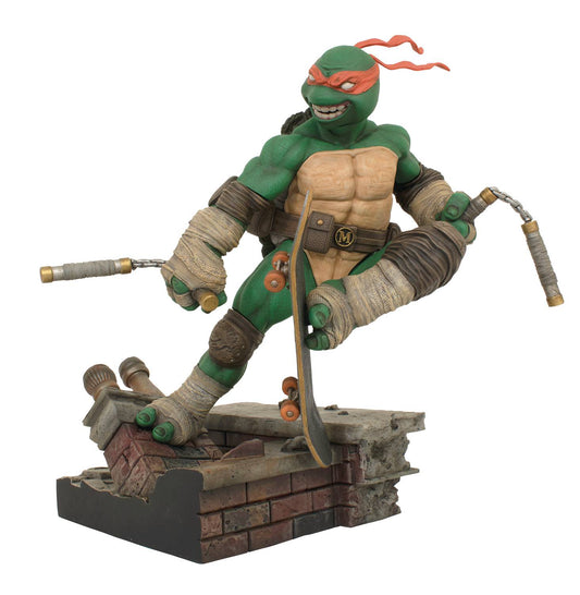 TMNT Gallery Deluxe Michelangelo PVC Statue