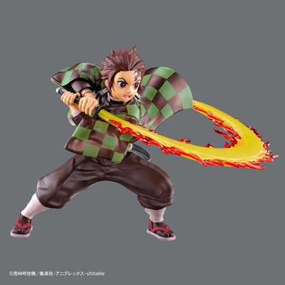 Demon Slayer: Kimetsu no Yaiba - Tanjiro Kamado (Hinokami Kagura) - 13.5cm Model Kit