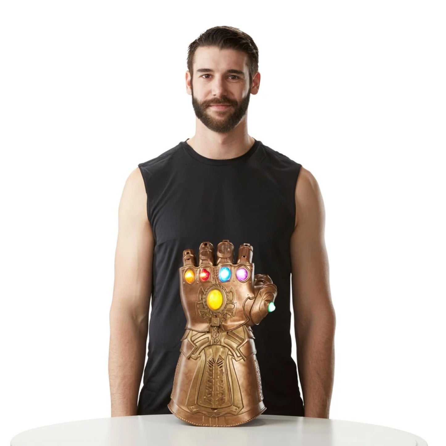 Marvel Legends Series: Infinity Gauntlet Articulated Electronic Fist